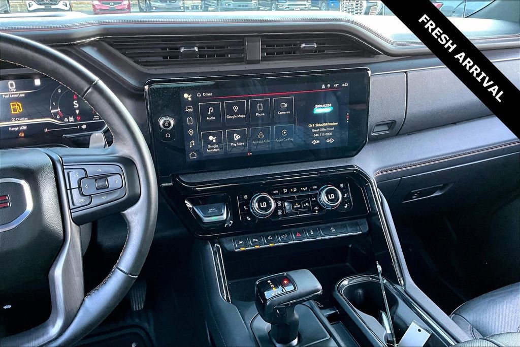 Used 2024 GMC Sierra 1500 AT4 w/ Technology Package image 10