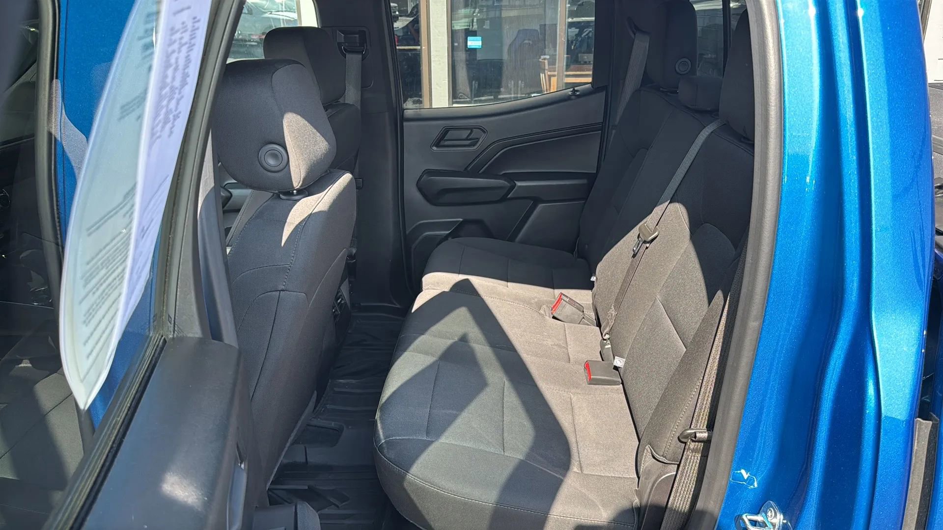 Used 2023 Chevrolet Colorado Trail Boss image 7