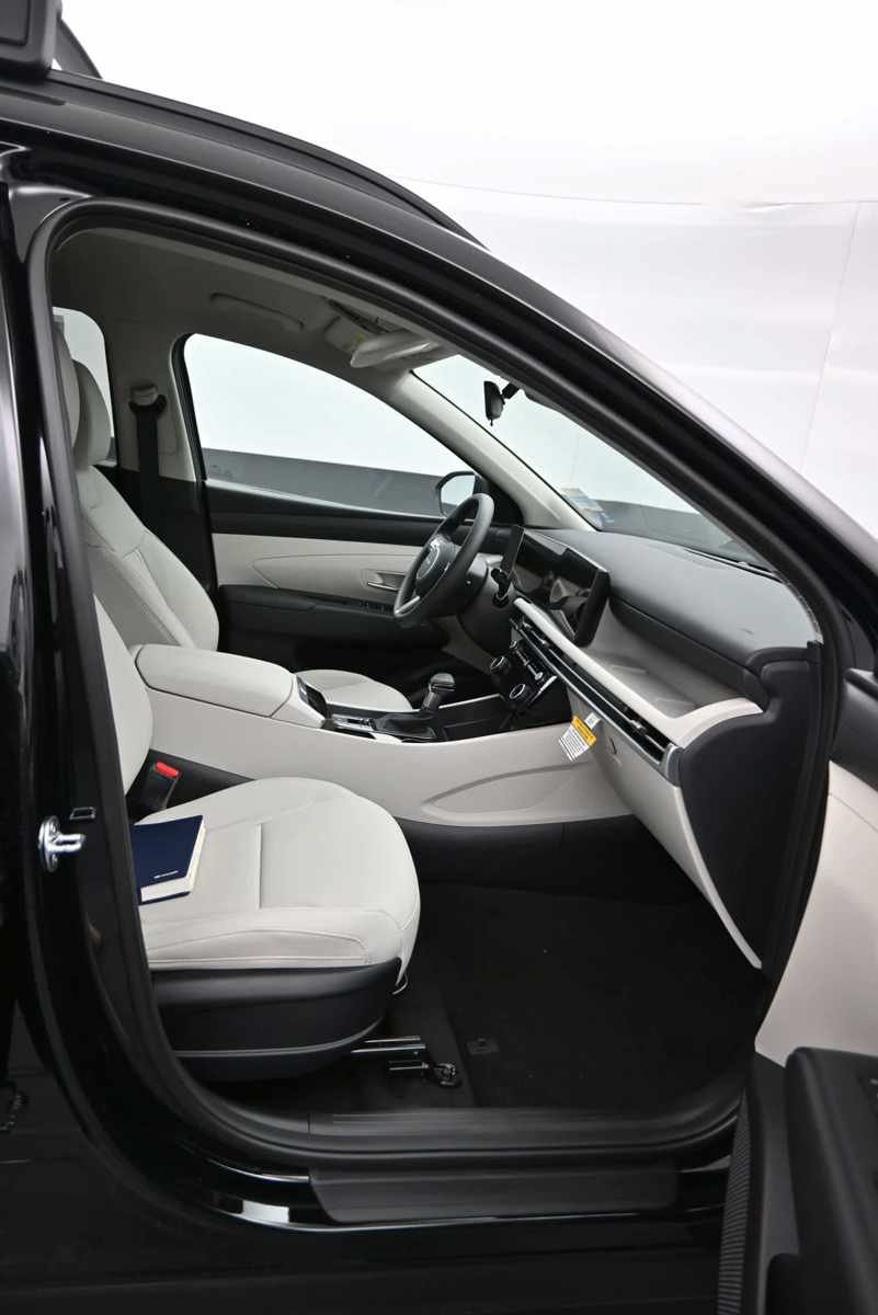 New 2026 Hyundai Tucson SEL Plus AWD/4WD image 11