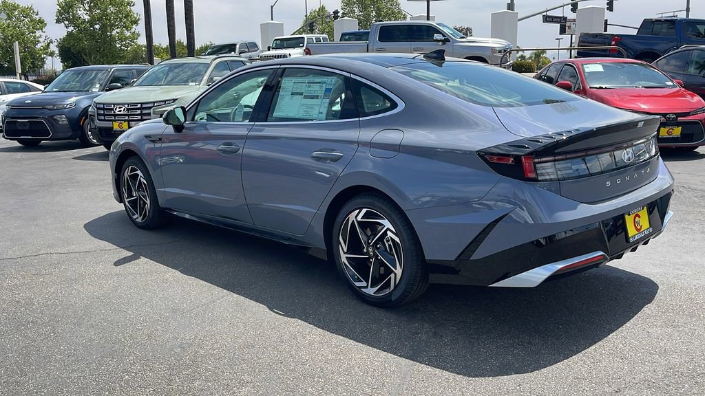 New 2025 Hyundai Sonata SEL image 11