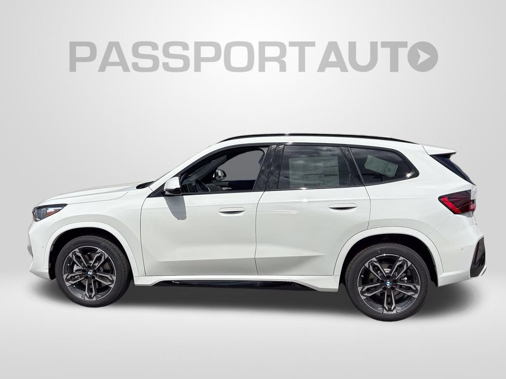 New 2026 BMW X1 xDrive28i w/ Technology Package AWD/4WD image 4