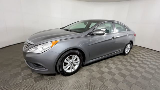 Used 2014 Hyundai Sonata GLS w/ Popular Equipment Group 2 FWD image 10