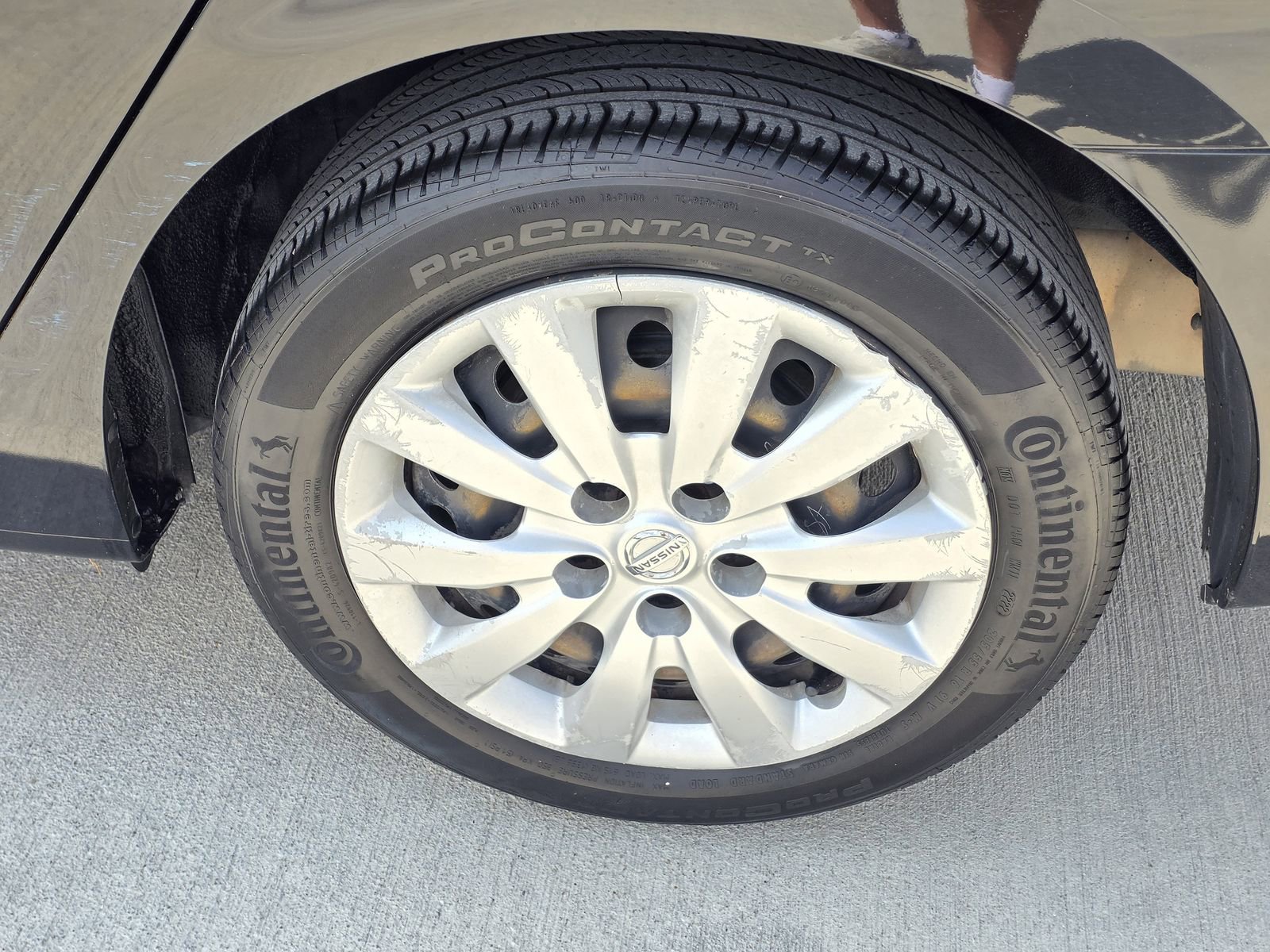 Used 2018 Nissan Sentra S image 32