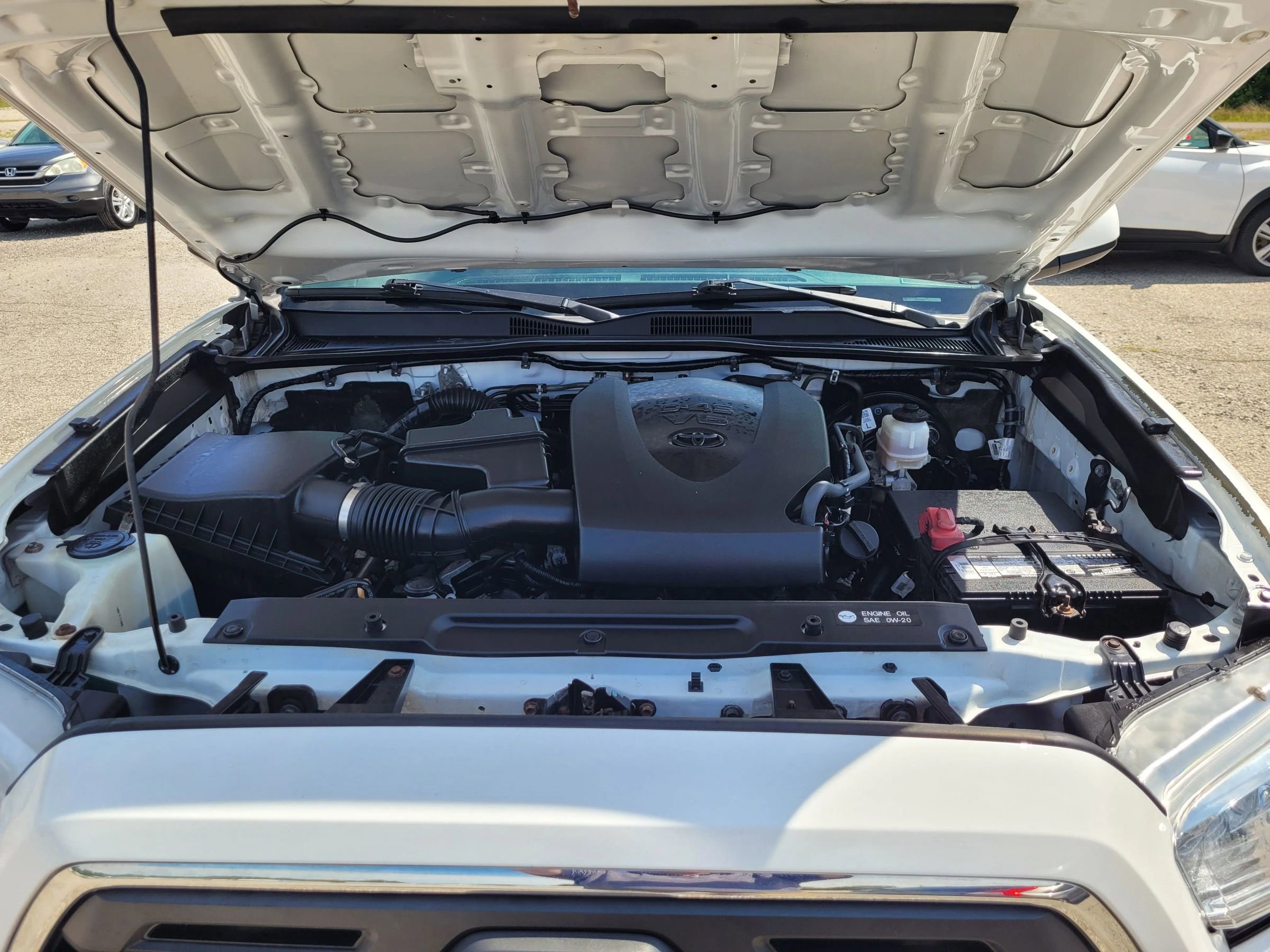 Used 2019 Toyota Tacoma SR5 image 18