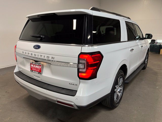 Used 2024 Ford Expedition Max Limited RWD image 3