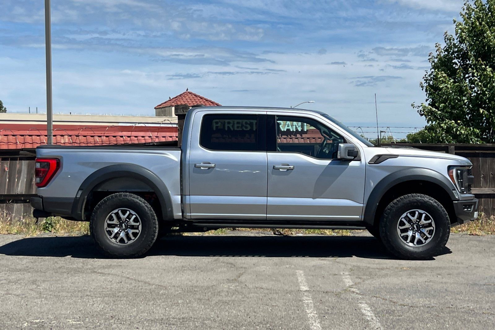 Certified 2022 Ford F150 Raptor w/ Equipment Group 801A High AWD/4WD image 3