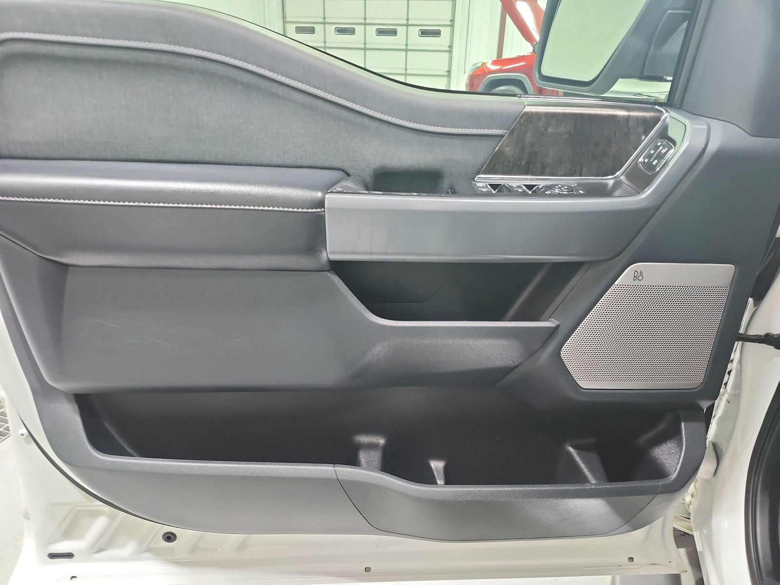 Used 2021 Ford F150 Lariat w/ Equipment Group 502A High AWD/4WD image 34