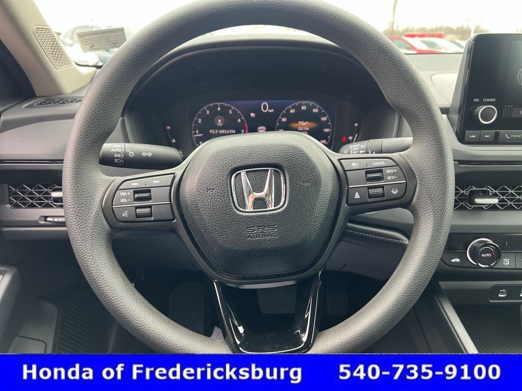 Used 2025 Honda Accord SE image 18