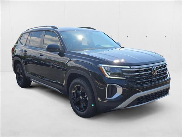 New 2026 Volkswagen Atlas Peak Edition image 9