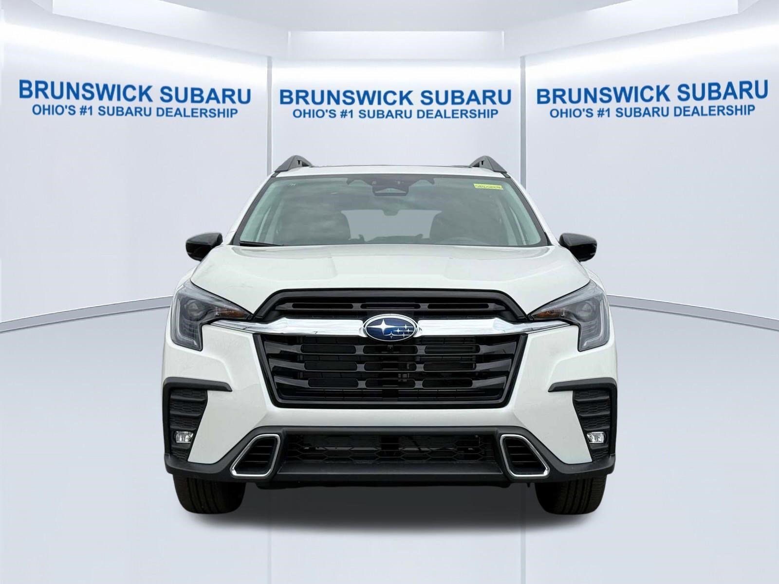 New 2026 Subaru Ascent Touring w/ Popular Package #2 AWD/4WD image 2
