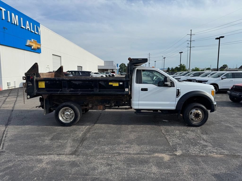 Used 2017 Ford F550 4x4 Regular Cab Super Duty image 8