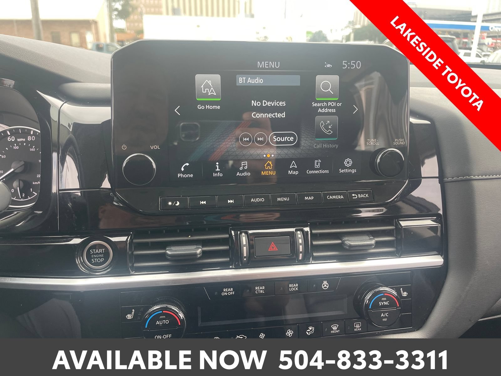 Used 2024 Nissan Pathfinder SL FWD image 32