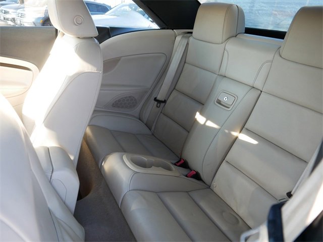 Used 2014 Volkswagen Eos Executive image 17