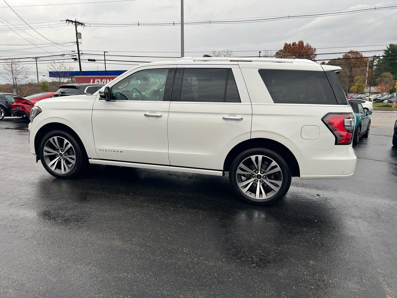 Used 2020 Ford Expedition Platinum image 8