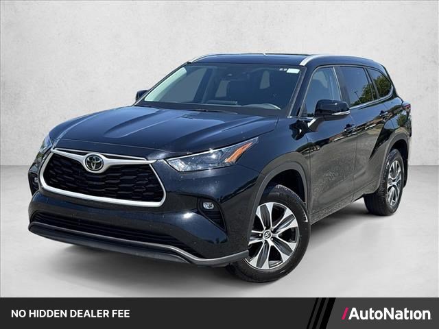 Certified 2026 Toyota Highlander XLE