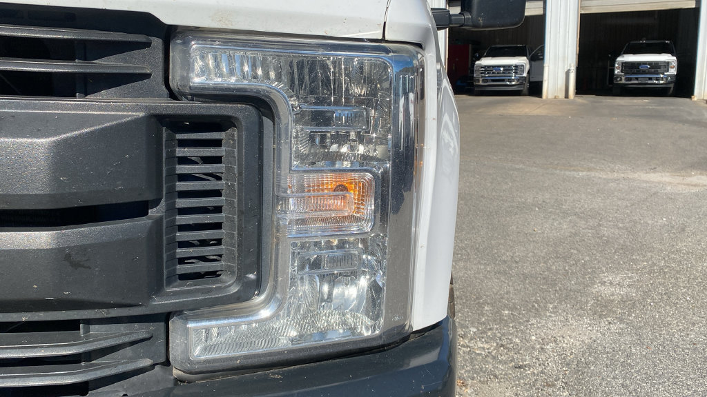 Used 2019 Ford F250 XL AWD/4WD image 9