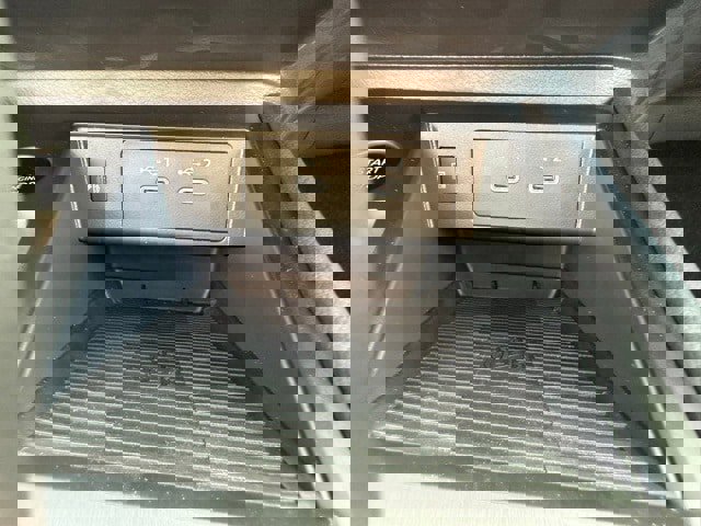 New 2026 Nissan Kicks SR w/ SR Premium Package image 31