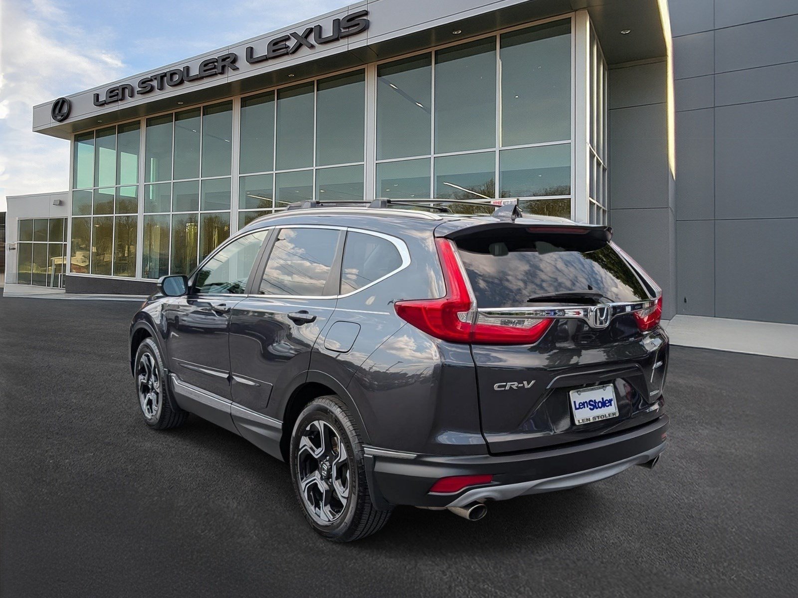 Used 2017 Honda CR-V Touring image 5