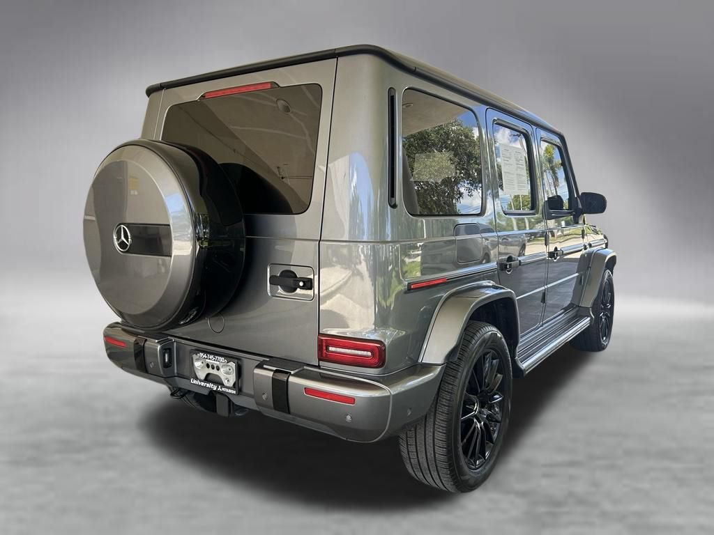 Used 2021 Mercedes-Benz G 550 image 3