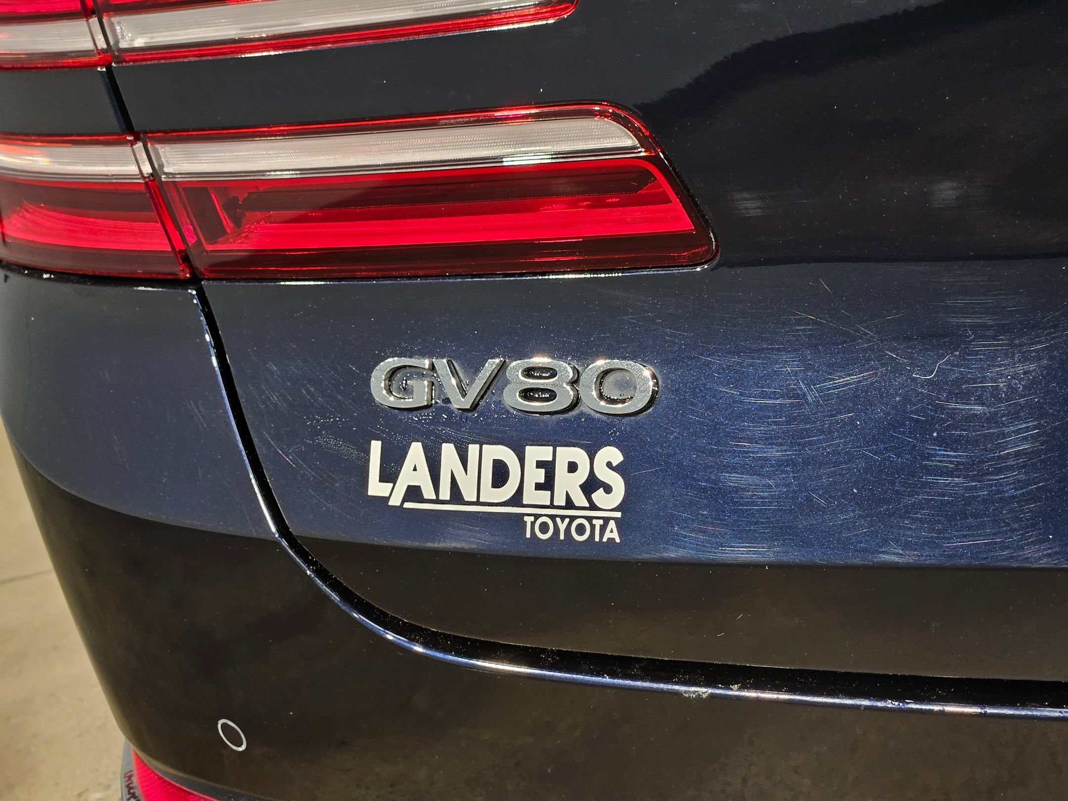 Used 2024 Genesis GV80 2.5T AWD/4WD image 38