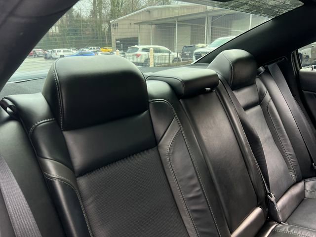 Used 2017 Dodge Charger SXT w/ Premium Group image 34