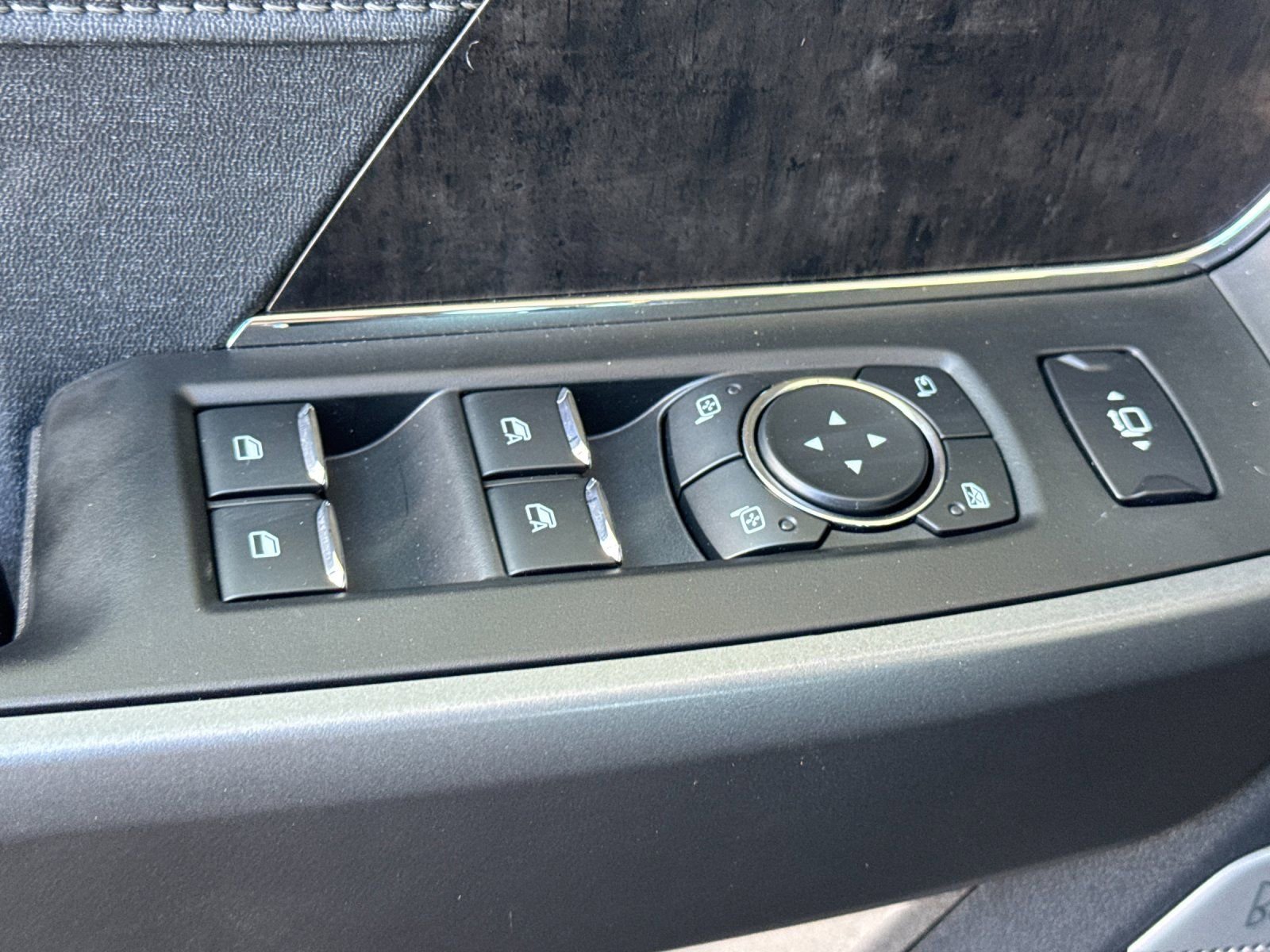 New 2026 Ford F250 Lariat w/ Tremor Off-Road Package image 11