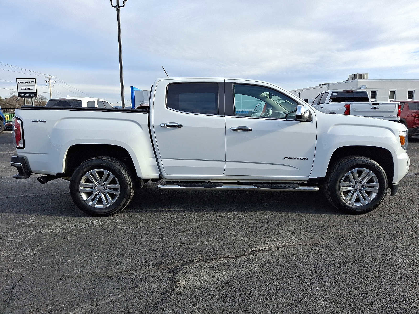 Used 2018 GMC Canyon SLT w/ Driver Alert Package image 7