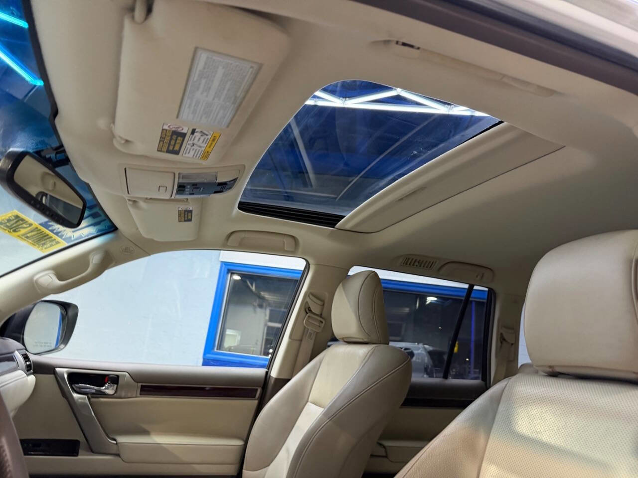 Used 2017 Lexus GX 460 Premium w/ Premium Package image 18