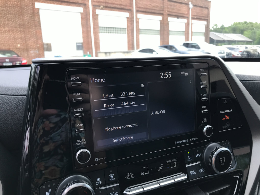 Certified 2022 Toyota Highlander XLE AWD/4WD image 21