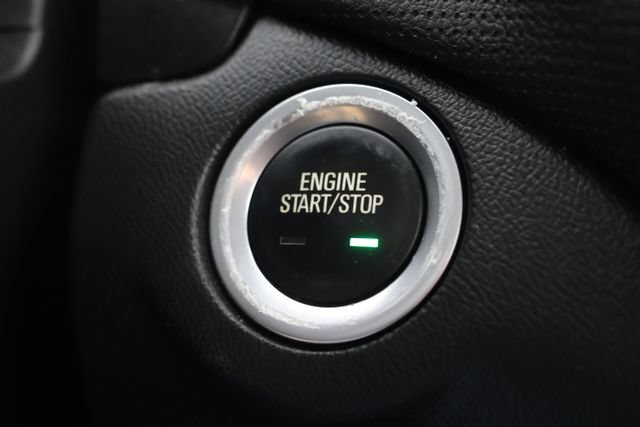 Used 2023 Chevrolet Equinox Premier AWD/4WD image 17