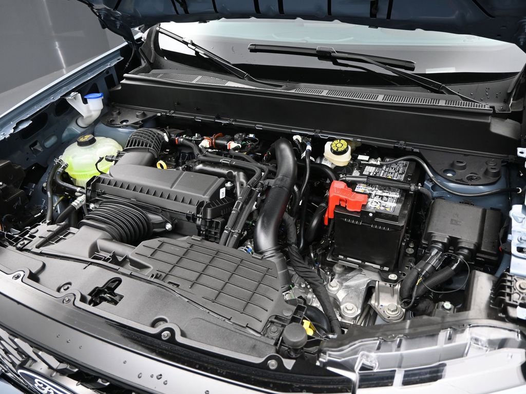 New 2026 Ford Maverick Lariat w/ Black Appearance Package image 13