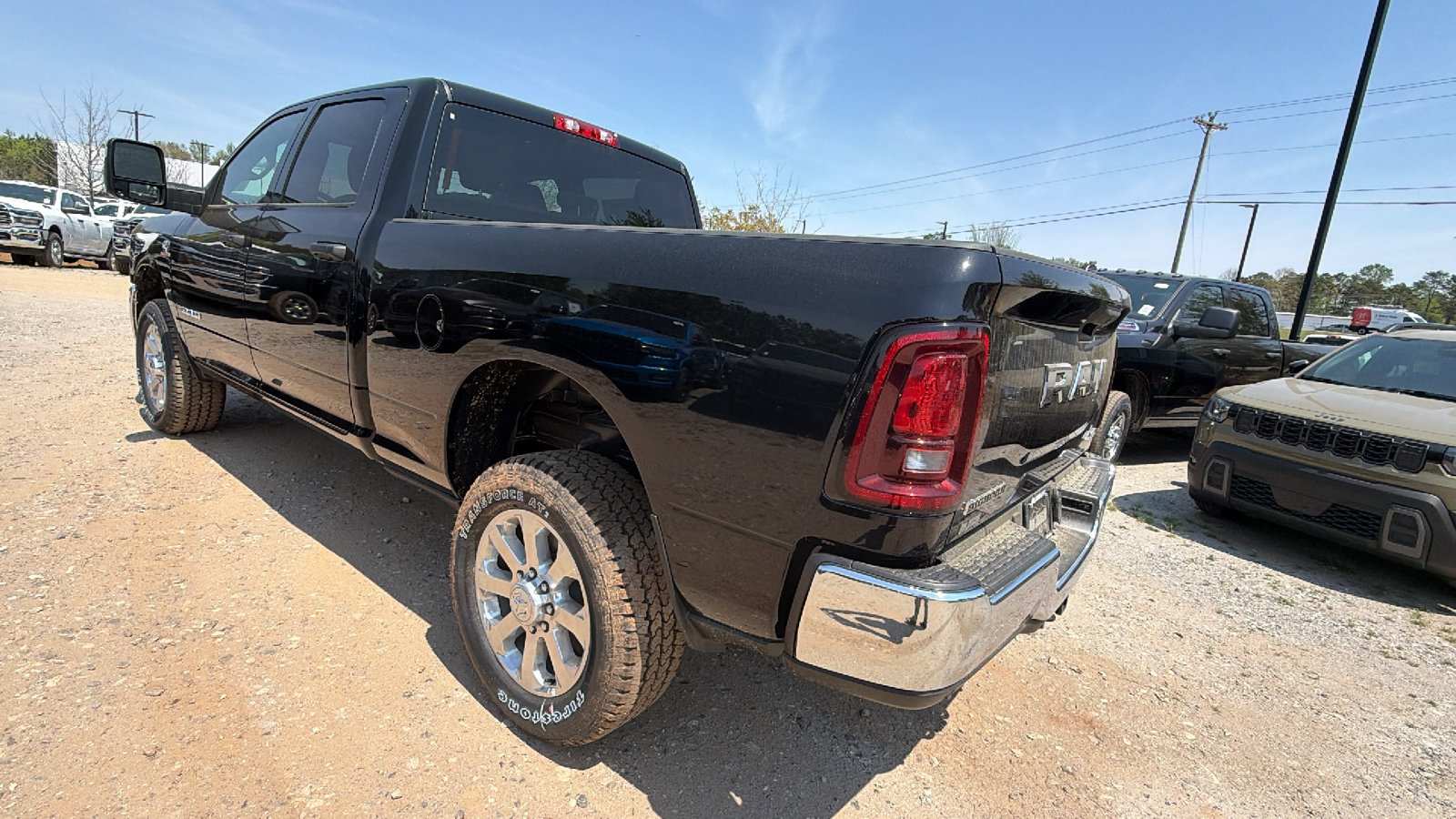 New 2026 RAM 2500 Big Horn AWD/4WD image 10