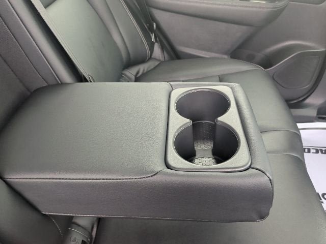 Used 2024 Nissan Rogue SL AWD/4WD image 19