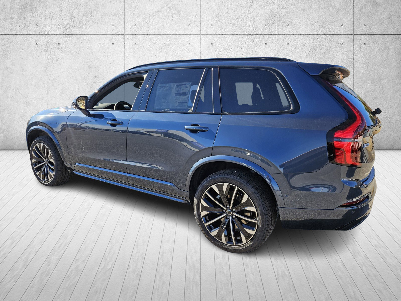 New 2026 Volvo XC90 B6 Ultra w/ Protection Package Premier AWD/4WD image 5