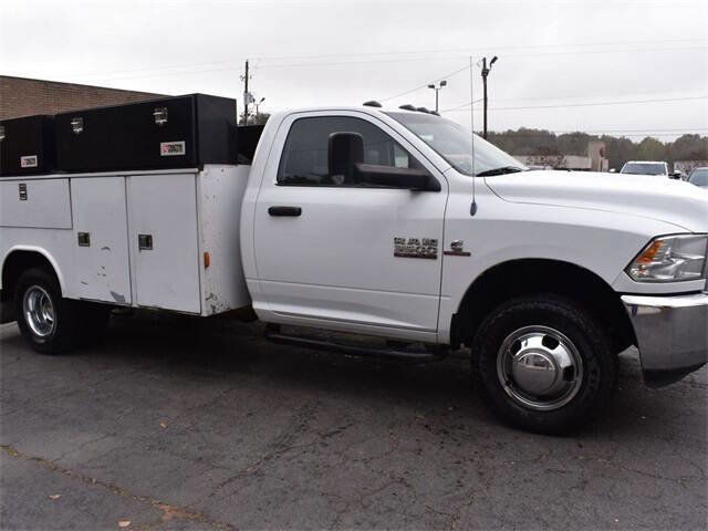 Used 2013 RAM 3500 Tradesman w/ PWR & Remote Entry Group image 2