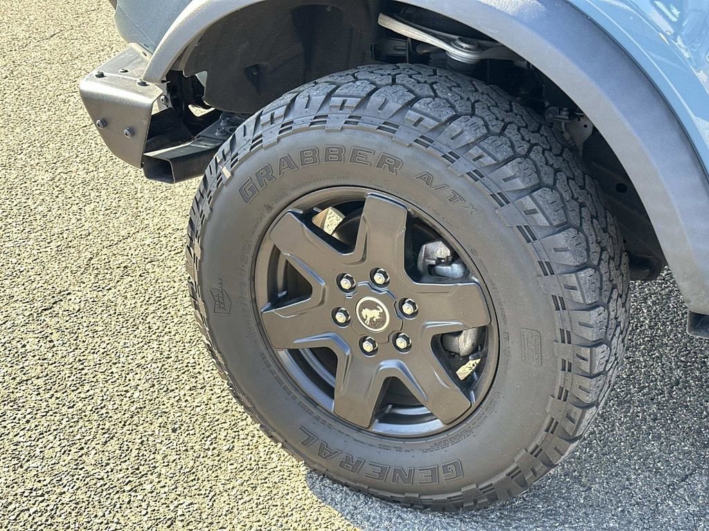 Used 2021 Ford Bronco Black Diamond AWD/4WD image 30
