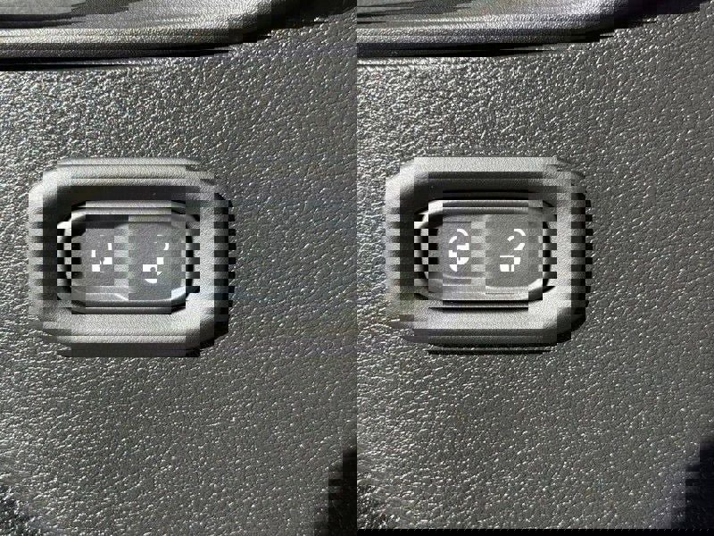 Used 2021 Jeep Wrangler Unlimited Rubicon image 24