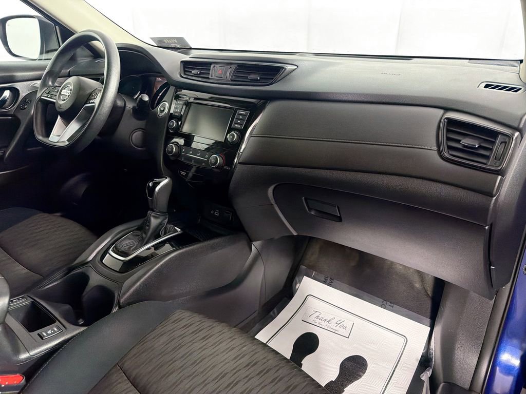 Used 2018 Nissan Rogue SV AWD/4WD image 28