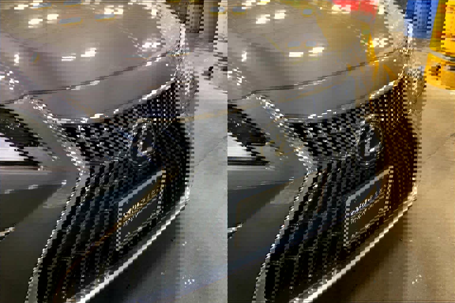 Used 2025 Lexus ES 300h w/ Luxury Package image 29