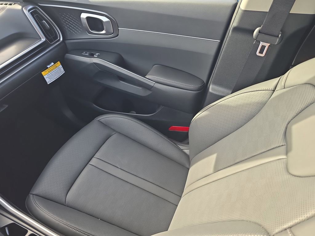 New 2026 Kia Sorento S image 17