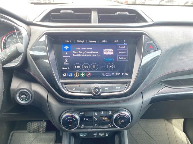 Used 2021 Chevrolet TrailBlazer RS w/ Technology Package FWD image 13