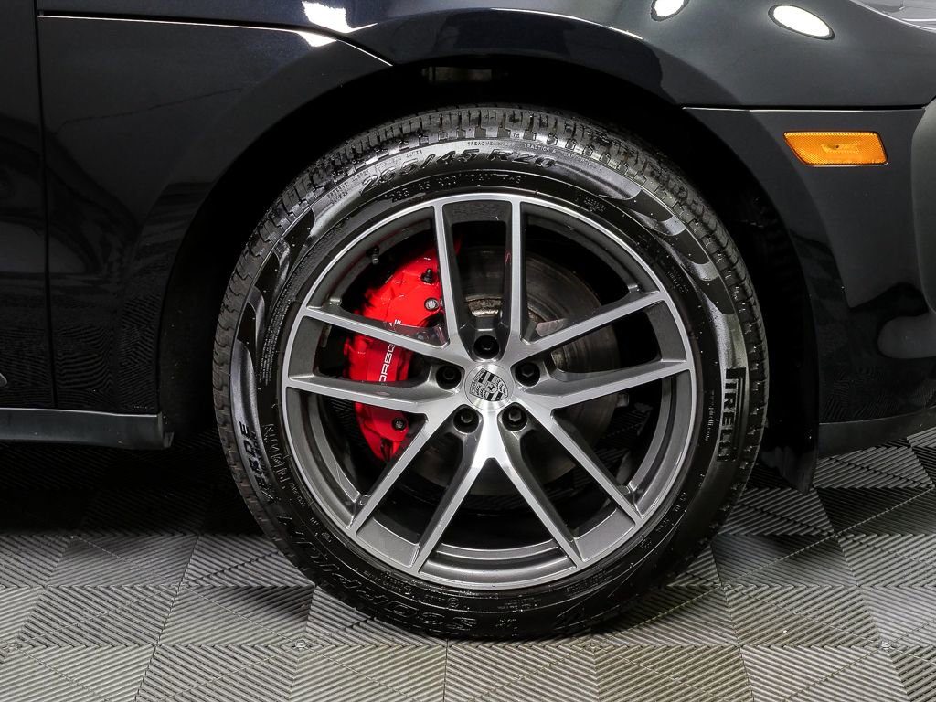 Certified 2023 Porsche Macan S AWD/4WD image 39