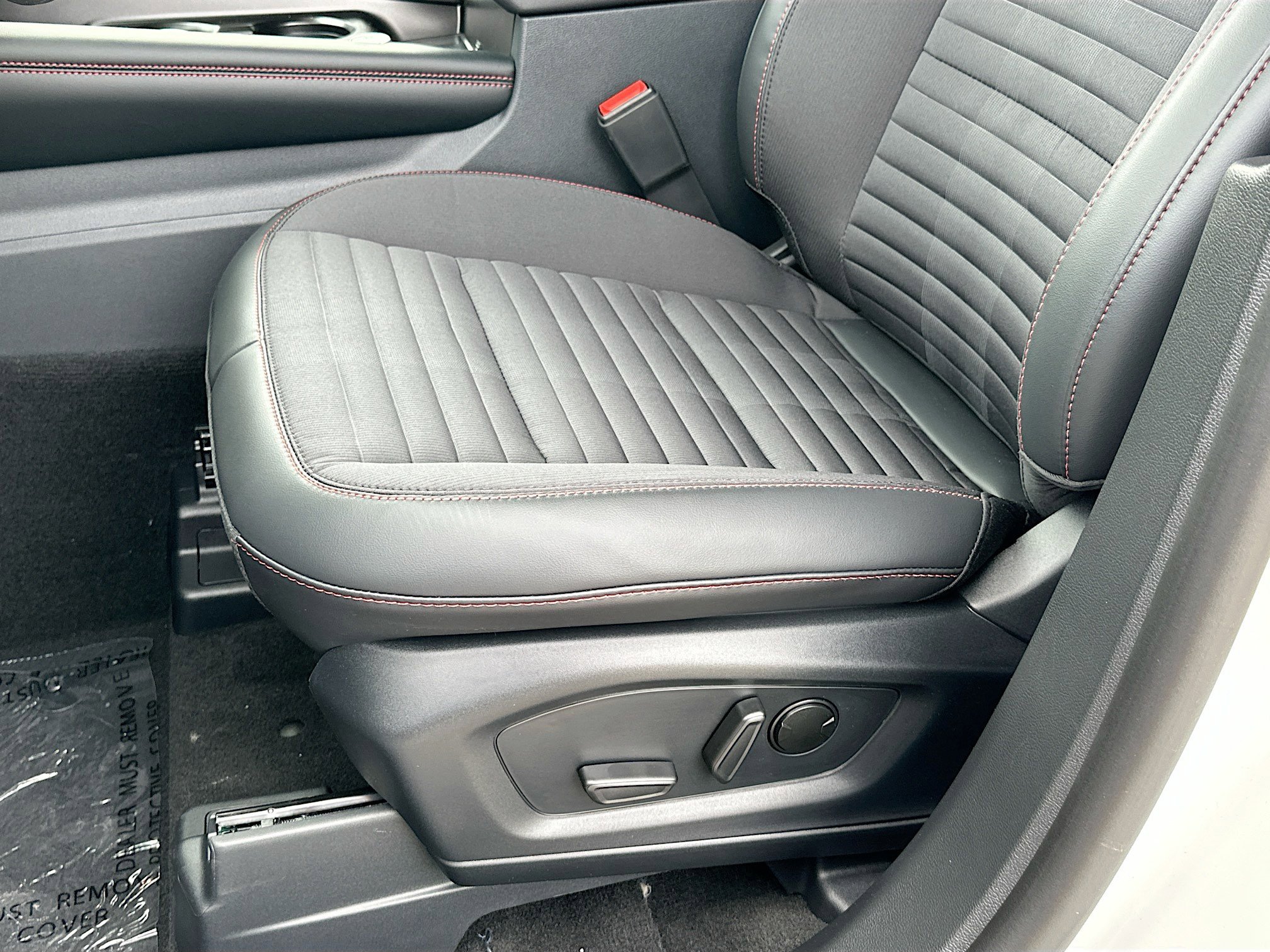 New 2026 Ford Explorer ST-Line image 14