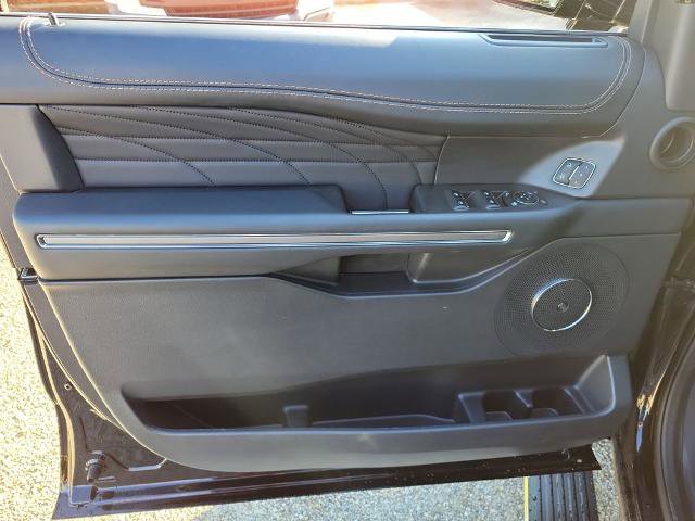 Certified 2024 Ford Expedition Max Platinum AWD/4WD image 24