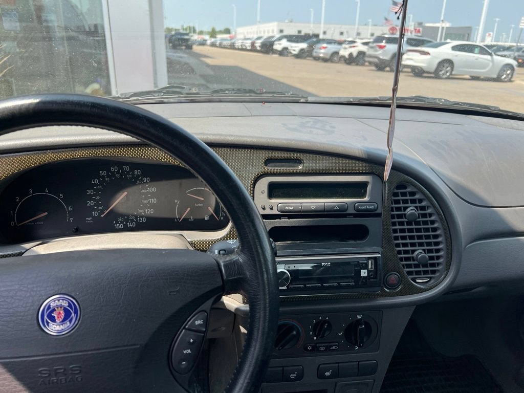Used 1999 Saab 9-3 2.0T FWD image 12
