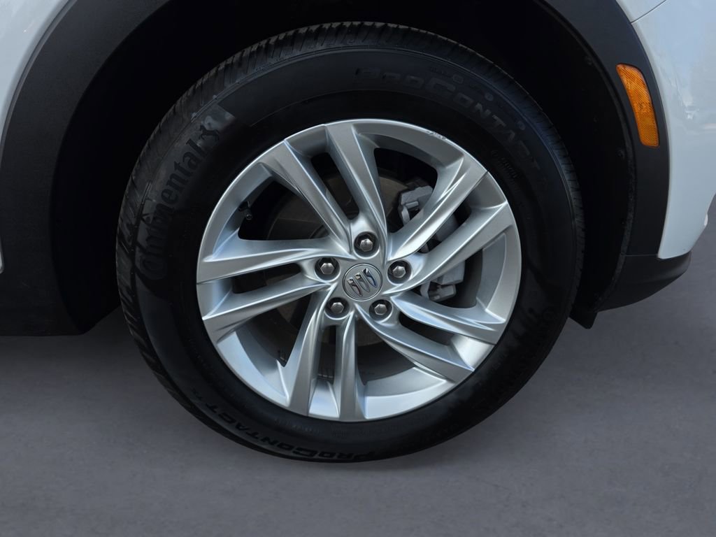 Used 2024 Buick Envista Preferred w/ Advanced Safety Package image 14