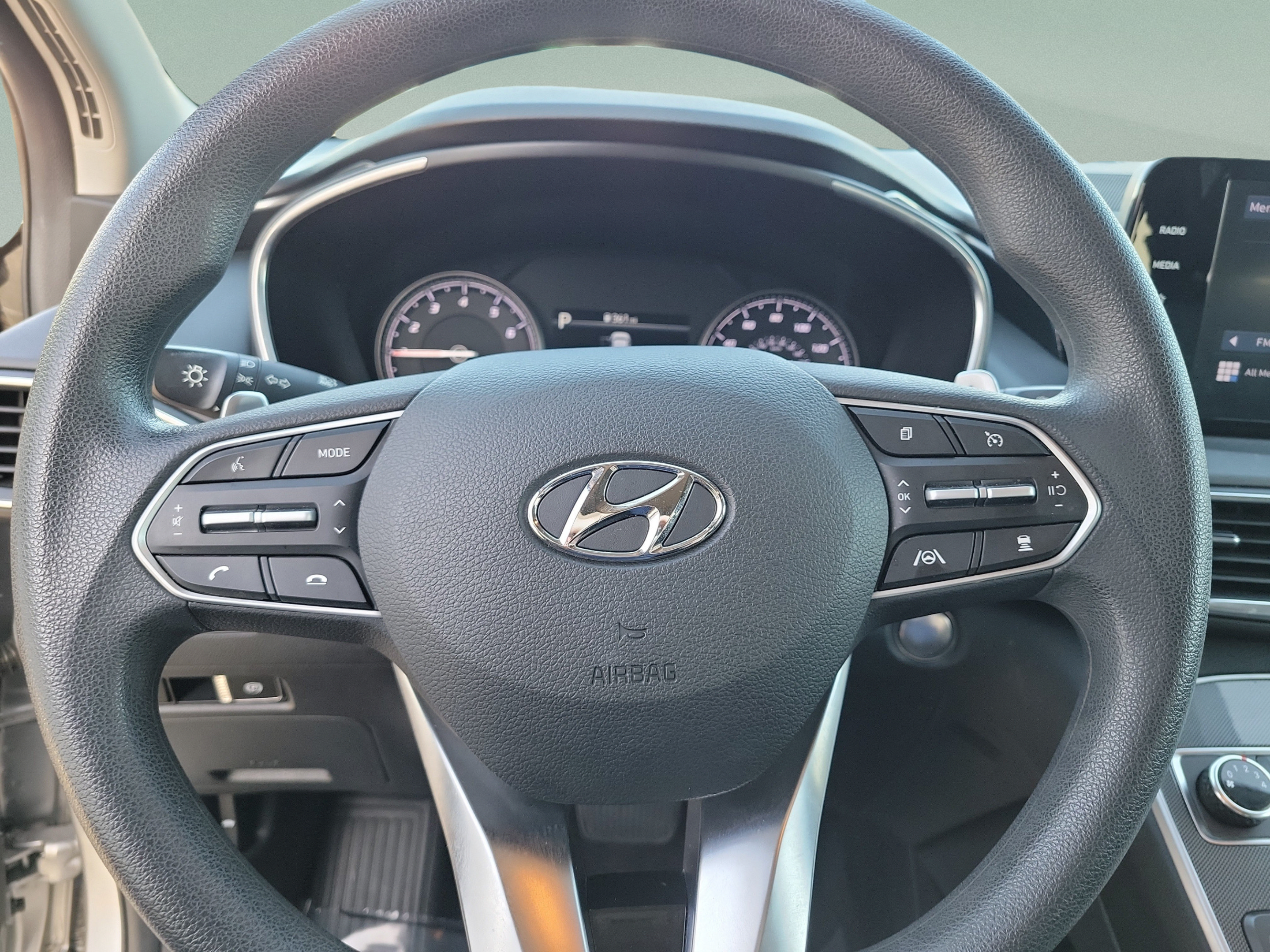 Used 2022 Hyundai Santa Fe SEL w/ Cargo Package FWD image 17