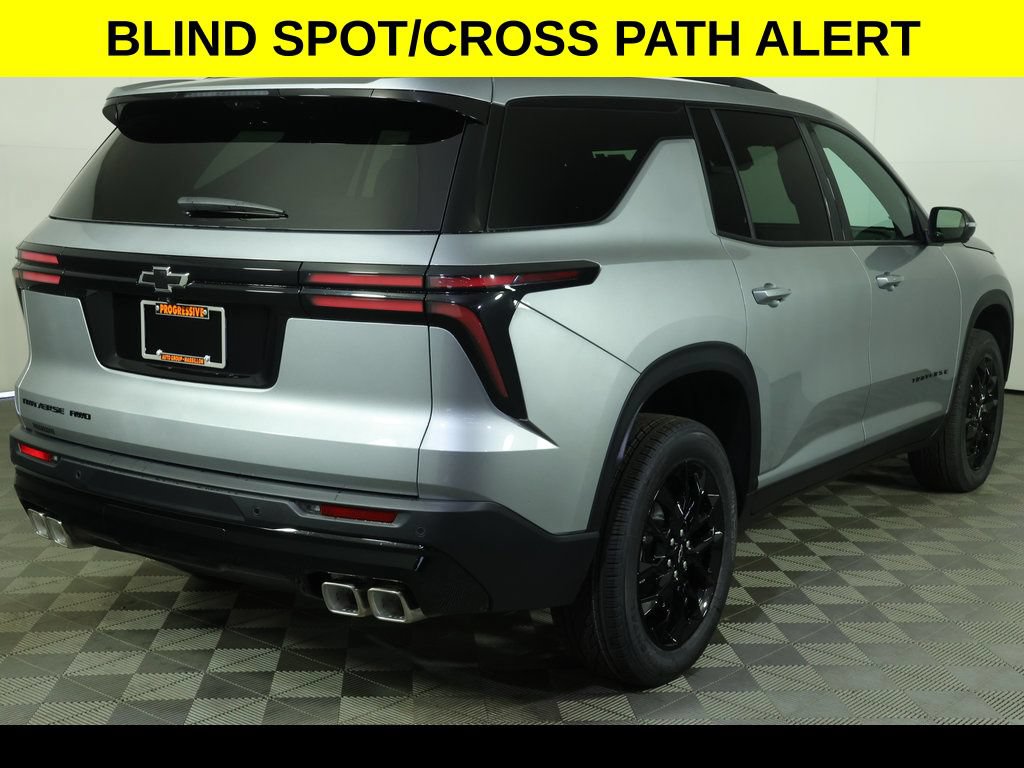 New 2026 Chevrolet Traverse LT w/ Midnight/Sport Edition AWD/4WD image 8