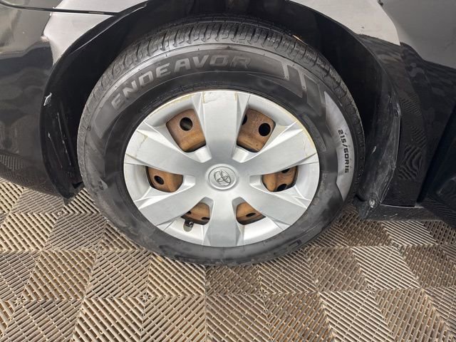 Used 2008 Toyota Camry LE image 35