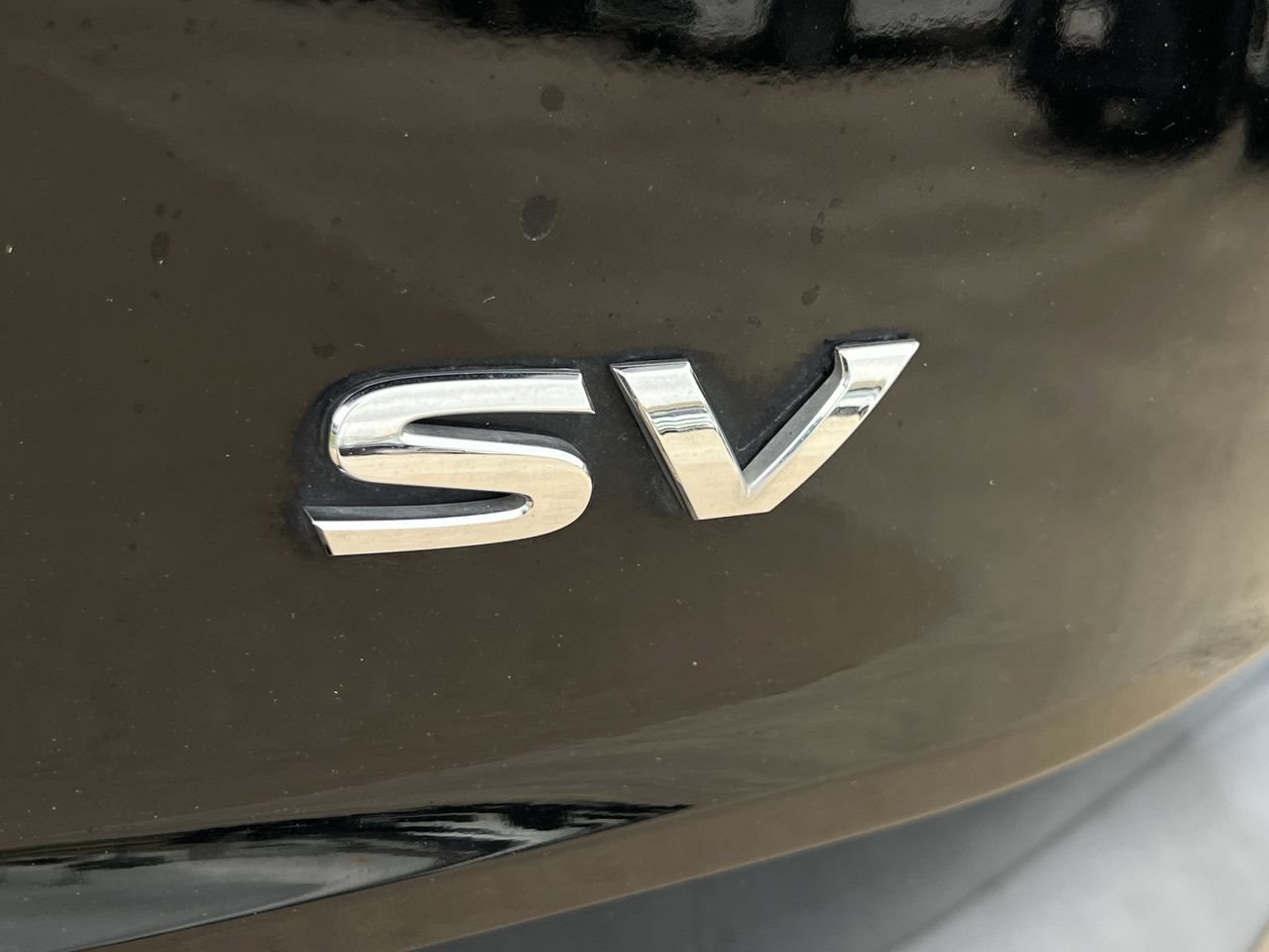 Used 2021 Nissan Rogue SV FWD image 7